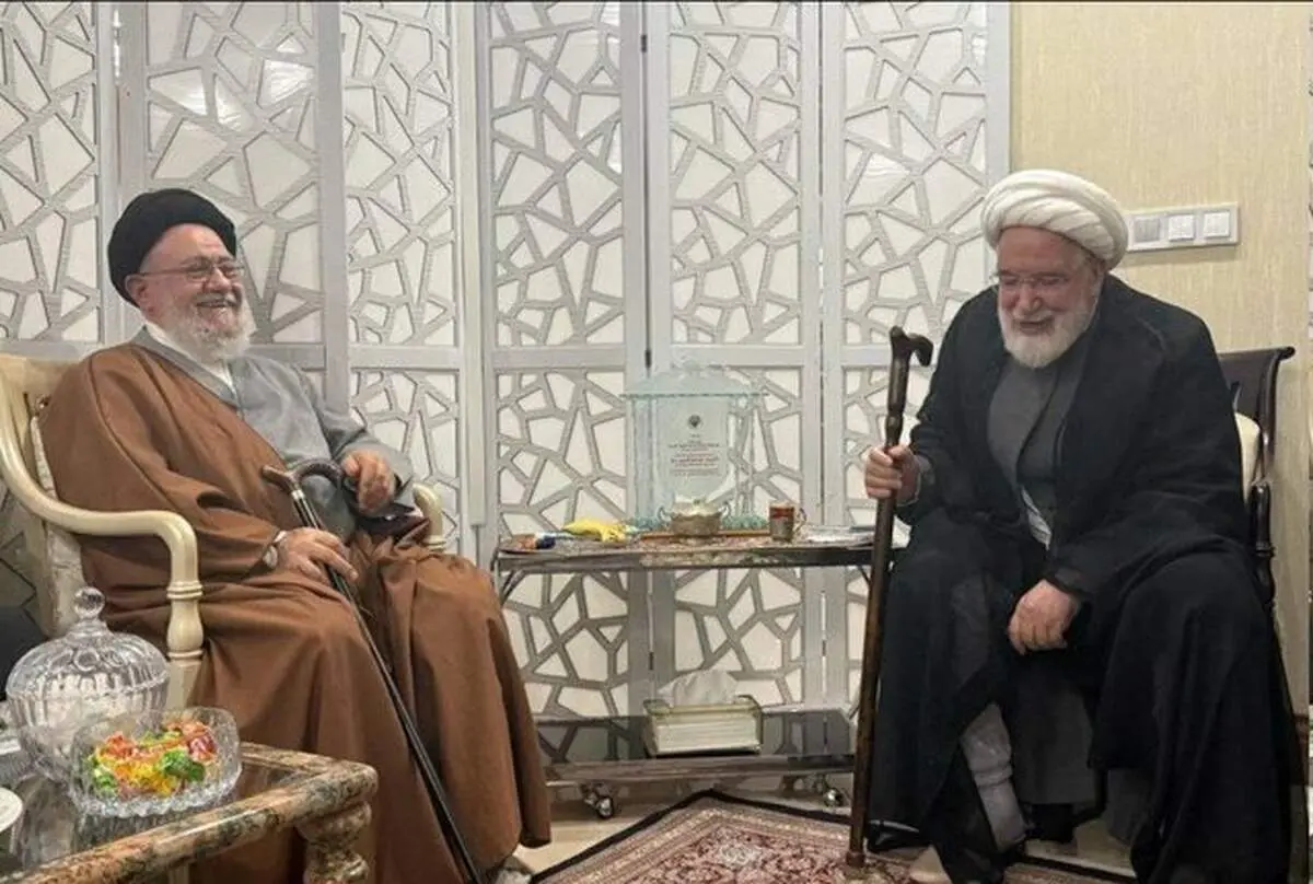 دیدار موسوی خوئینی‌ها با مهدی کروبی