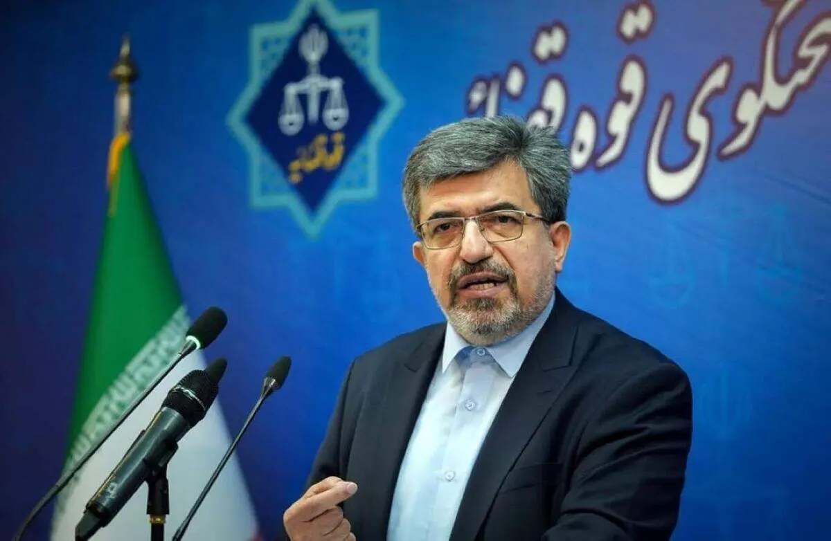 لو رفتن سوالات آزمون وکالت باید اثبات شود؛ هادی رضوی بعد از بهبودی به زندان برمی‌گردد