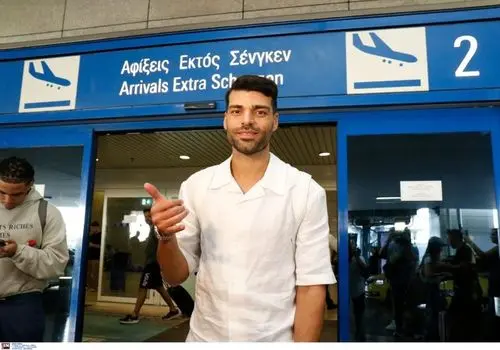 انتقال رسمی مهدی طارمی به المپیاکوس یونان تایید شد