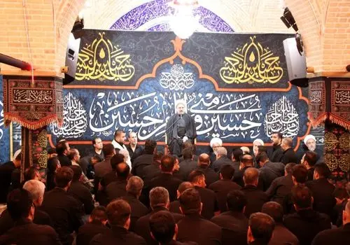 «محمد مصدق» در کنار دایی اش، عبدالحسین میرزا فرمانفرما