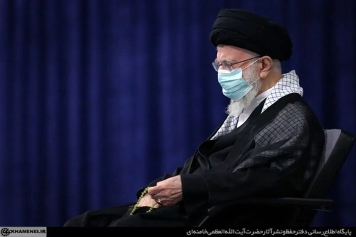 مراسم عزاداری شب تاسوعای حسینی (ع) با حضور رهبر انقلاب برگزار شد+ تصاویر