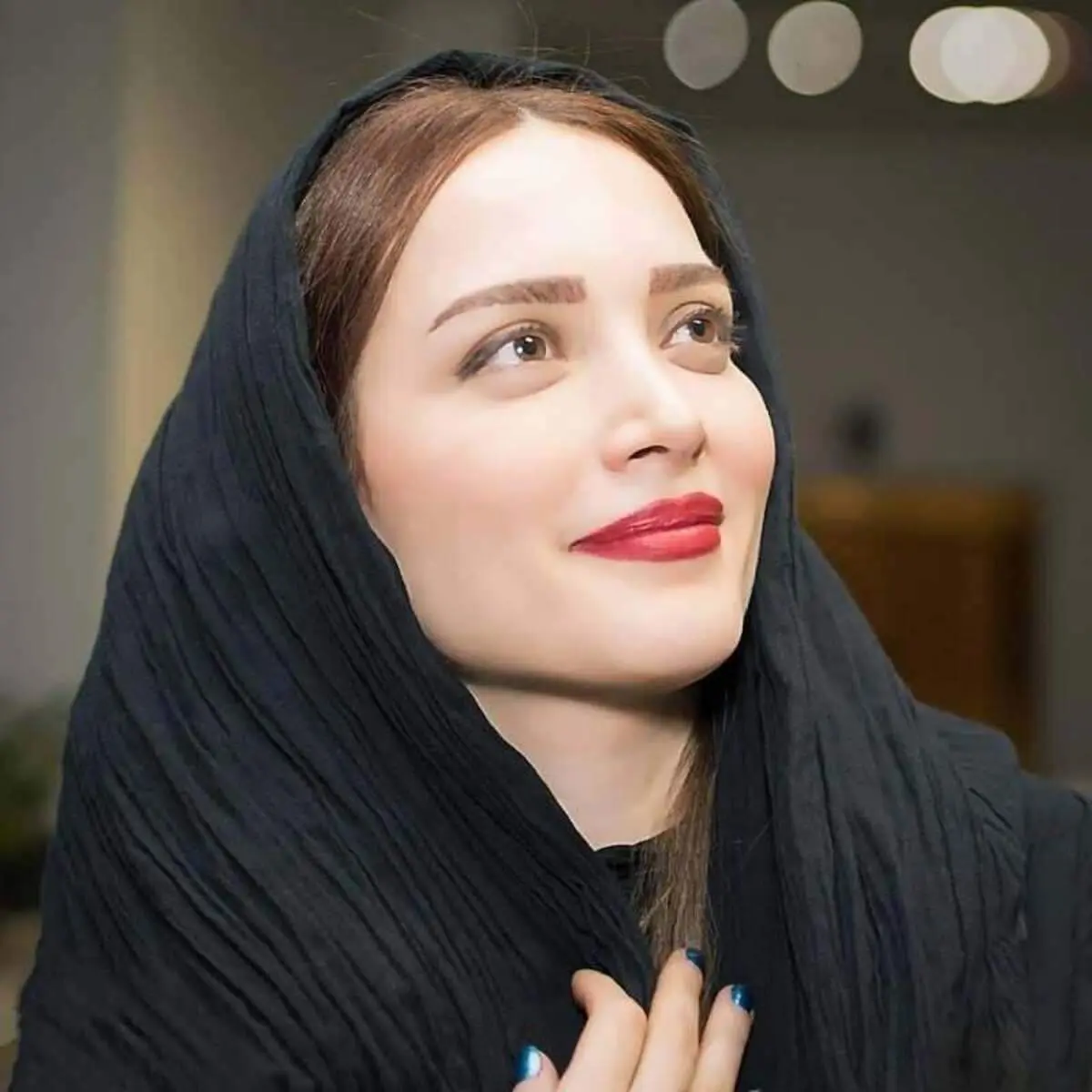 بهنوش طباطبایی در حال نذری دادن+ فیلم