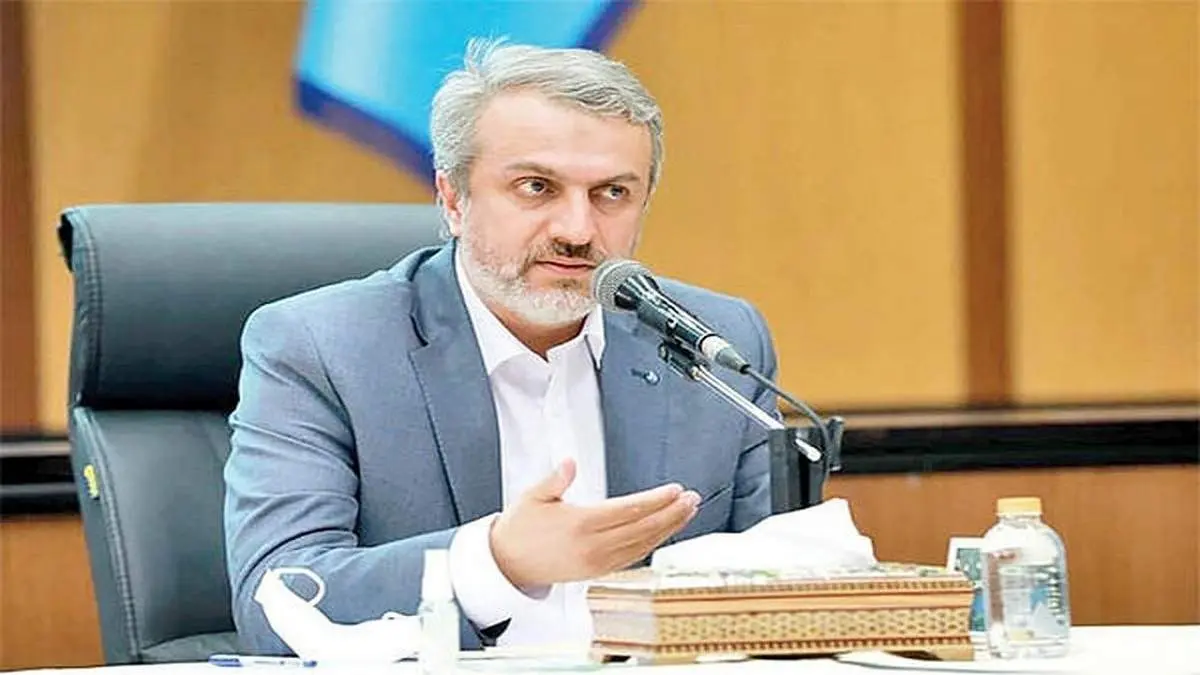 ظرفیت خالی در صنعت خودروسازی کشور/ خودروی متناسب با تقاضای جامعه نداریم