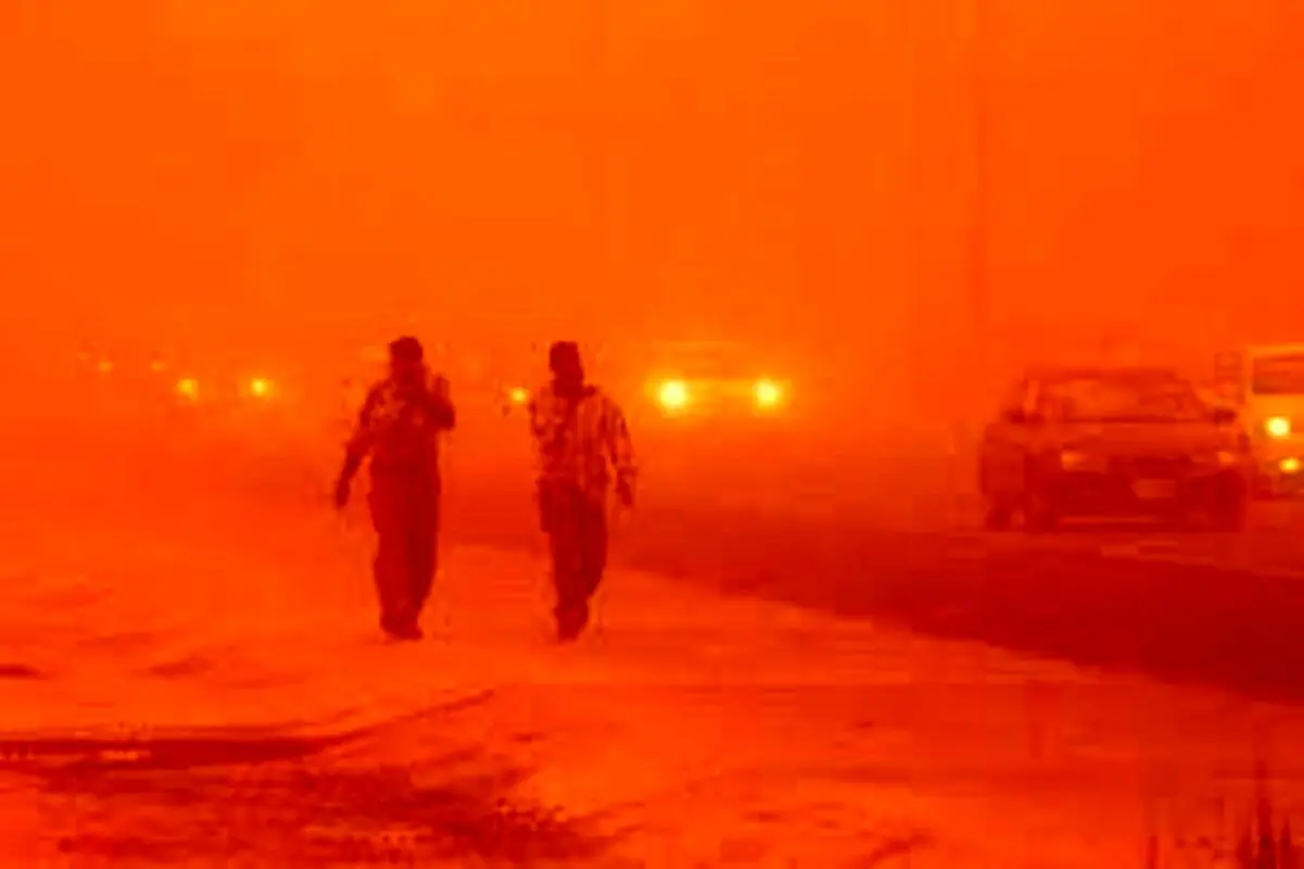 توفان گرد و غبار در عراق شروع شد، به ایران هم می‌رسد!+فیلم