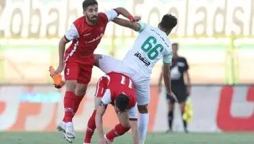 لحظه اخراج نادر محمدی در دیدار ذوب آهن - پرسپولیس+فیلم