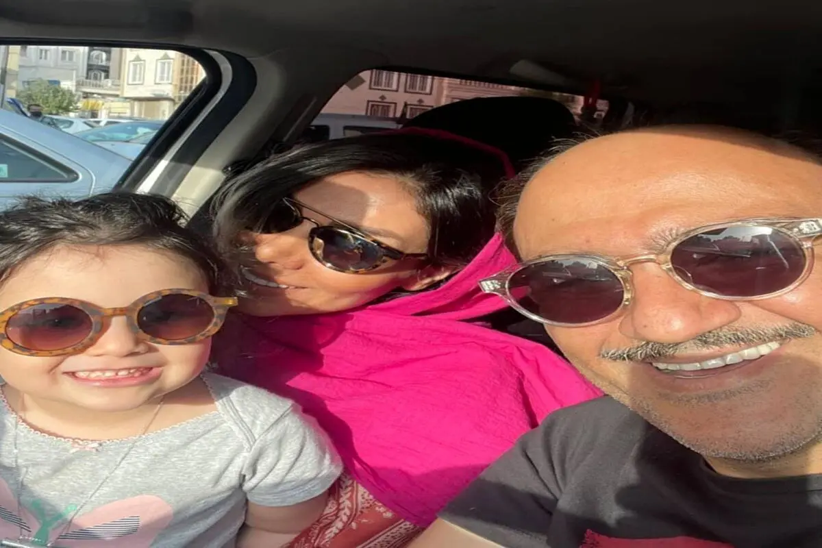سلفی جدید مهران غفوریان در کنار همسر و دخترش هانا