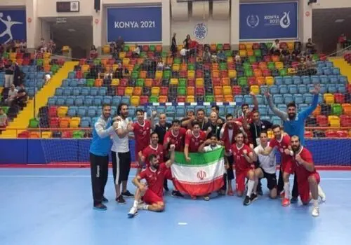 دونده زن ایرانی مدال برنز گرفت