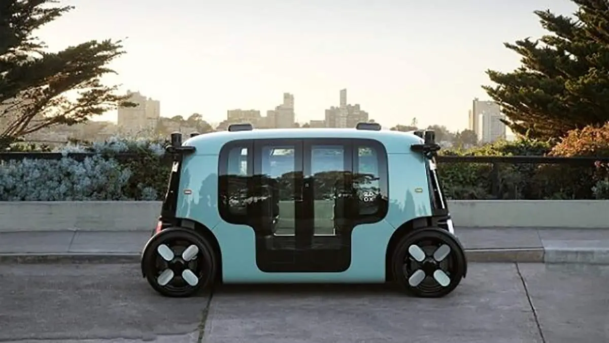 تاکسی‌های خودران در آستانه ورود به خیابان‌های شهر + فیلم