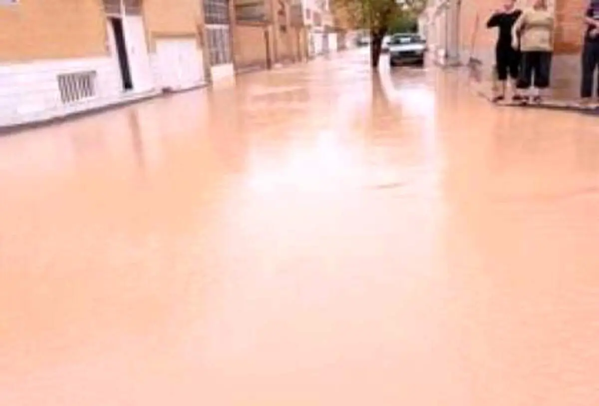 لحظه وحشتناک تخریب یک خانه در سیل + فیلم