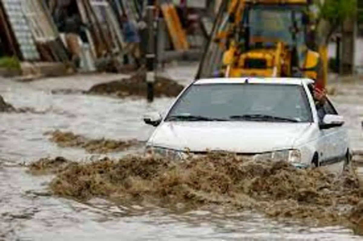 شیراز در آب غوطه‌ور شد+ فیلم