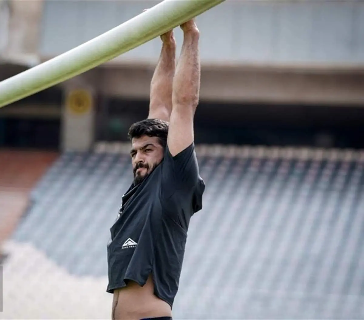 تمرینات سخت و سنگین ستاره‌ های کشتی