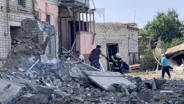 ۱۲ زخمی بر اثر اصابت موشک به نزدیکی نیروگاه هسته‌ای اوکراین