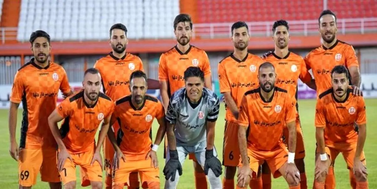 واکنش باشگاه مس به شایعه جادوگری؛ کنترل چمن حق قانونی سرمربی است