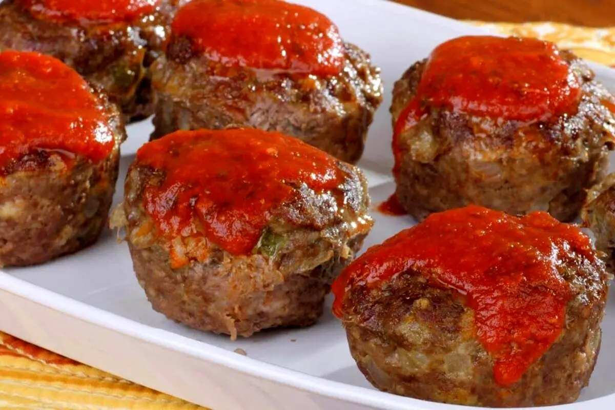 طرز تهیه مافین گوشت قلقلی ؛ غذایی خوشمزه و شیک که راحت درست میشود