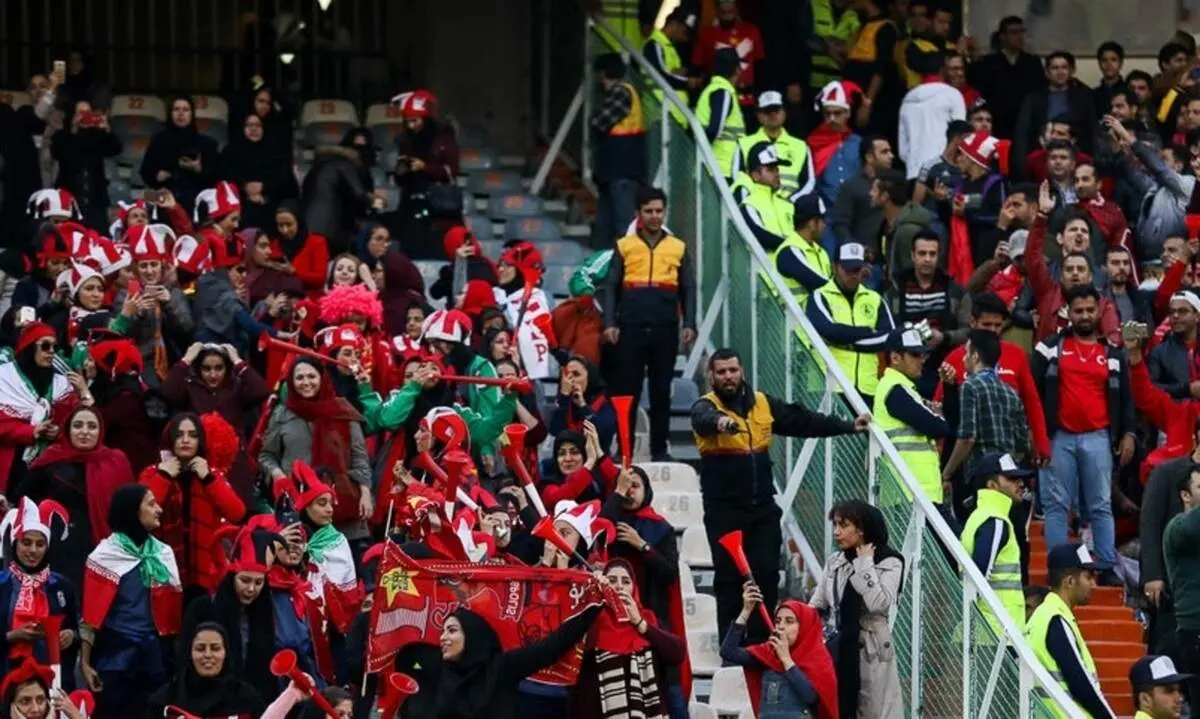 تعداد حضور هواداران خانم پرسپولیسی مقابل نفت مشخص شد