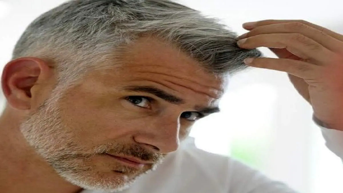 چرا مو‌های ما سفید می‌شوند؟