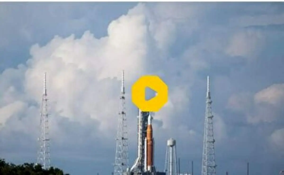 برخورد صاعقه شدید با سکوی پرتاب آرتمیس یک روز قبل ماموریت+ فیلم