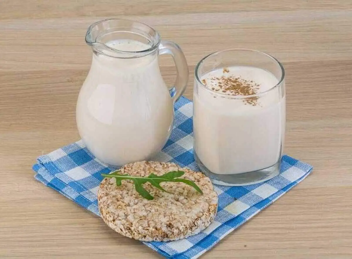 ریاژنکا؛ نوشیدنی محبوب و محلی اوکراین