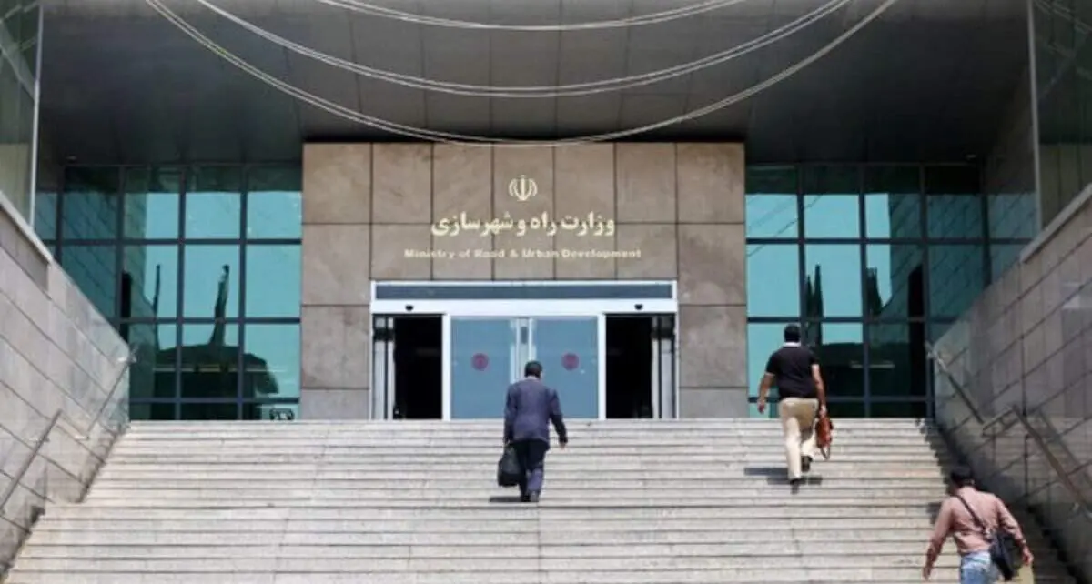 رستم قاسمی معاون جدیدش را معرفی کرد
