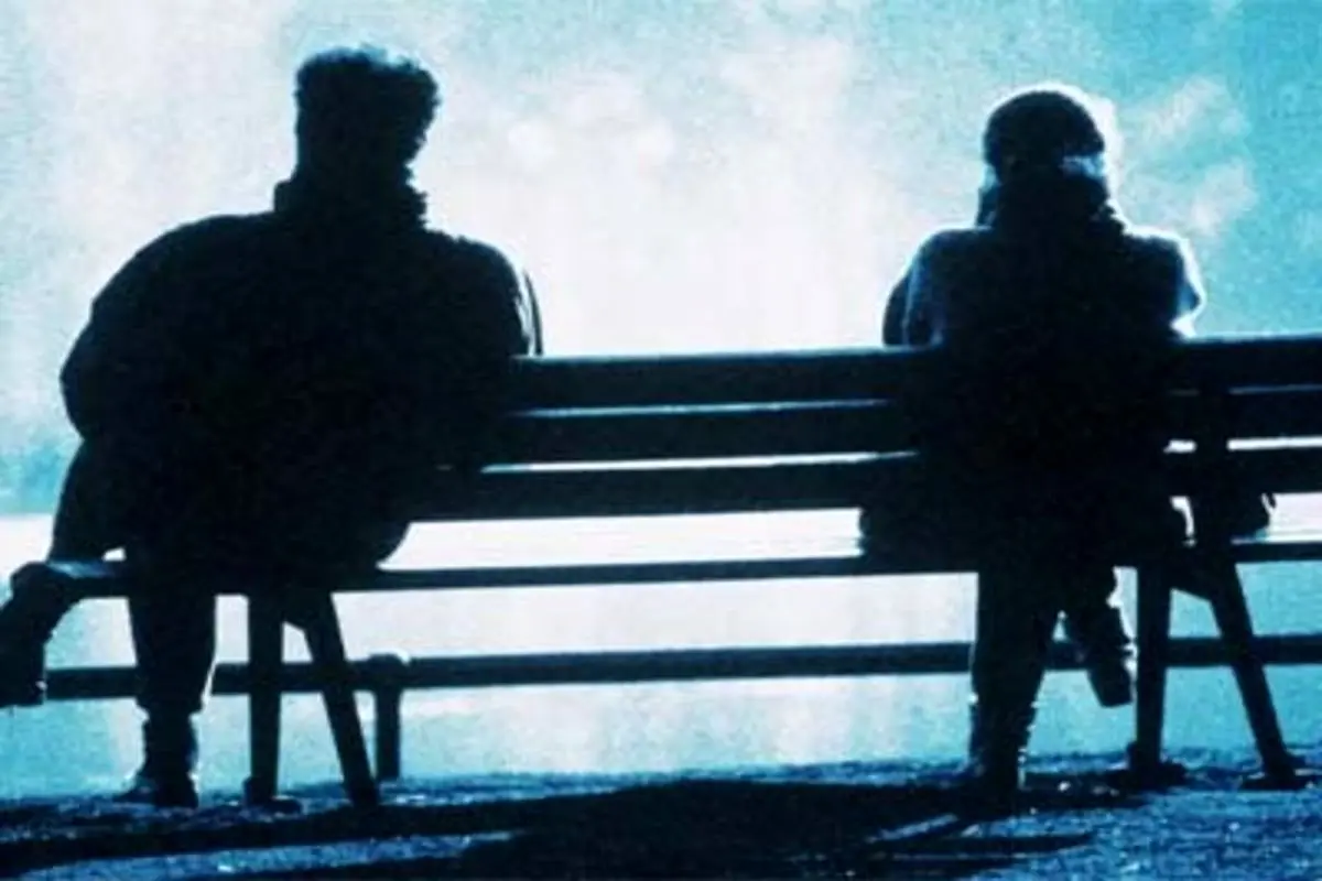 علت احساس تنهایی علیرغم حضور در رابطه عاطفی چیست؟