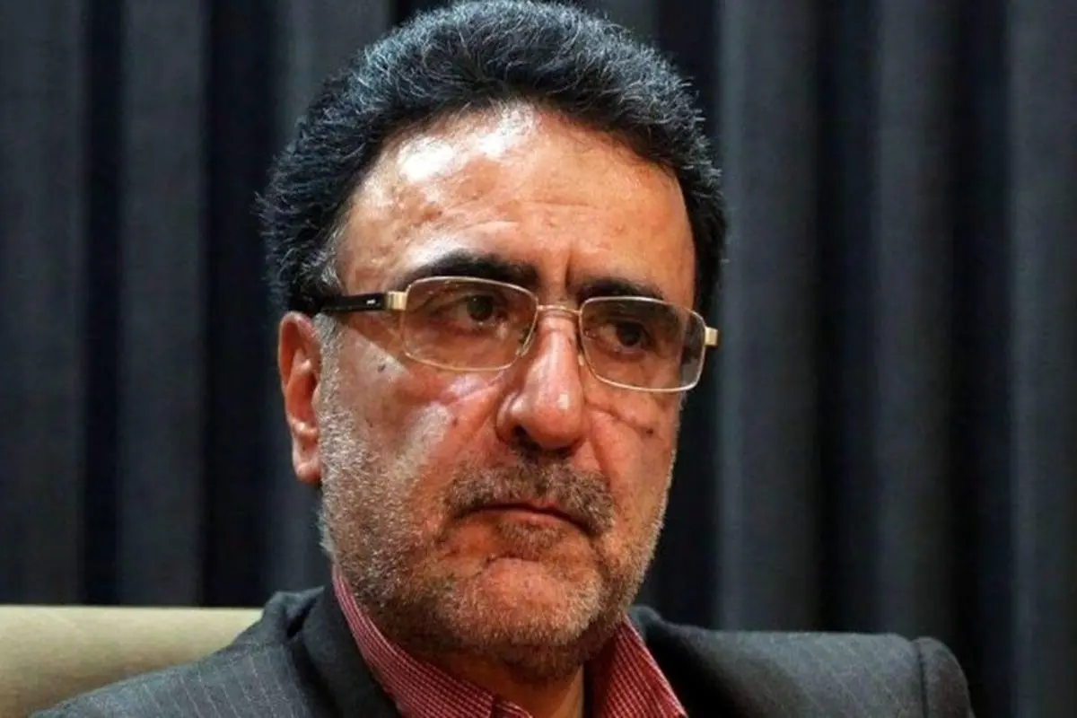 تاجزاده در بیمارستان بستری شد