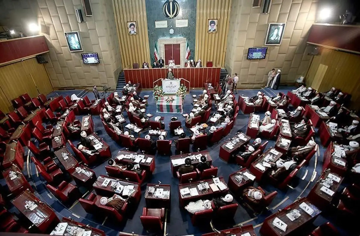 دیدار رهبر انقلاب با اعضای مجلس خبرگان لغو شد؟
