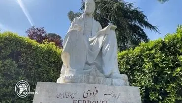 مرمت مجسمه فردوسی پس از ۶۳ سال