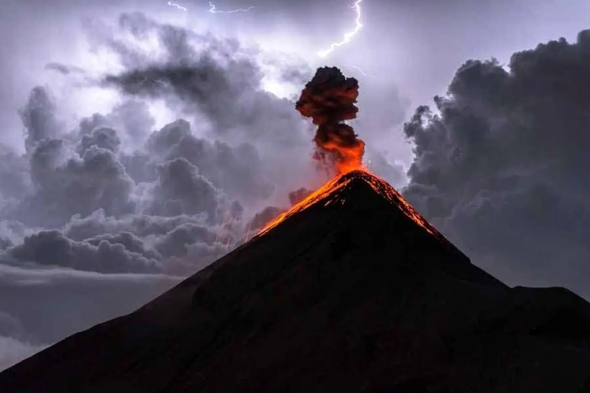 فوران وحشتناک آتشفشان فوئگو در گواتمالا!+ فیلم