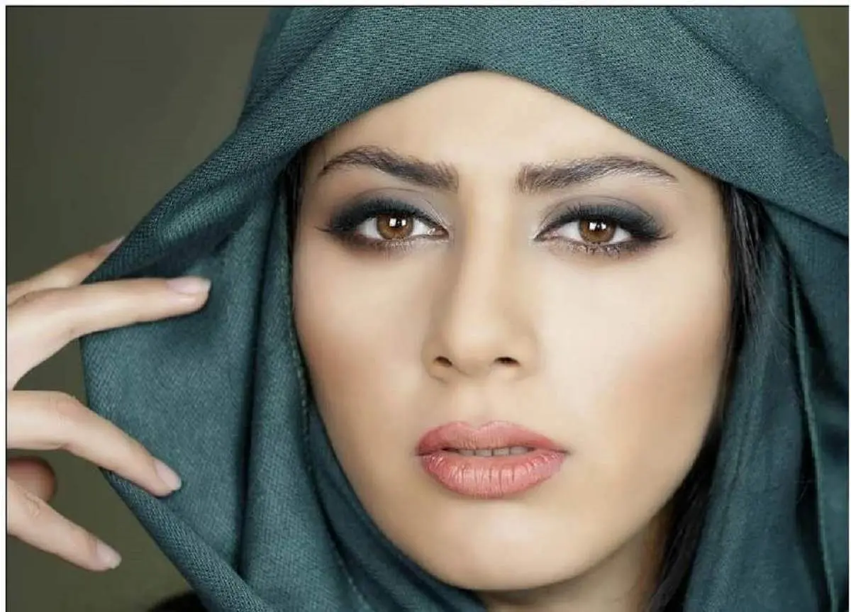 بازیگر چشم ابرو مشکی ایرانی؛ زیباتر از همیشه+ عکس