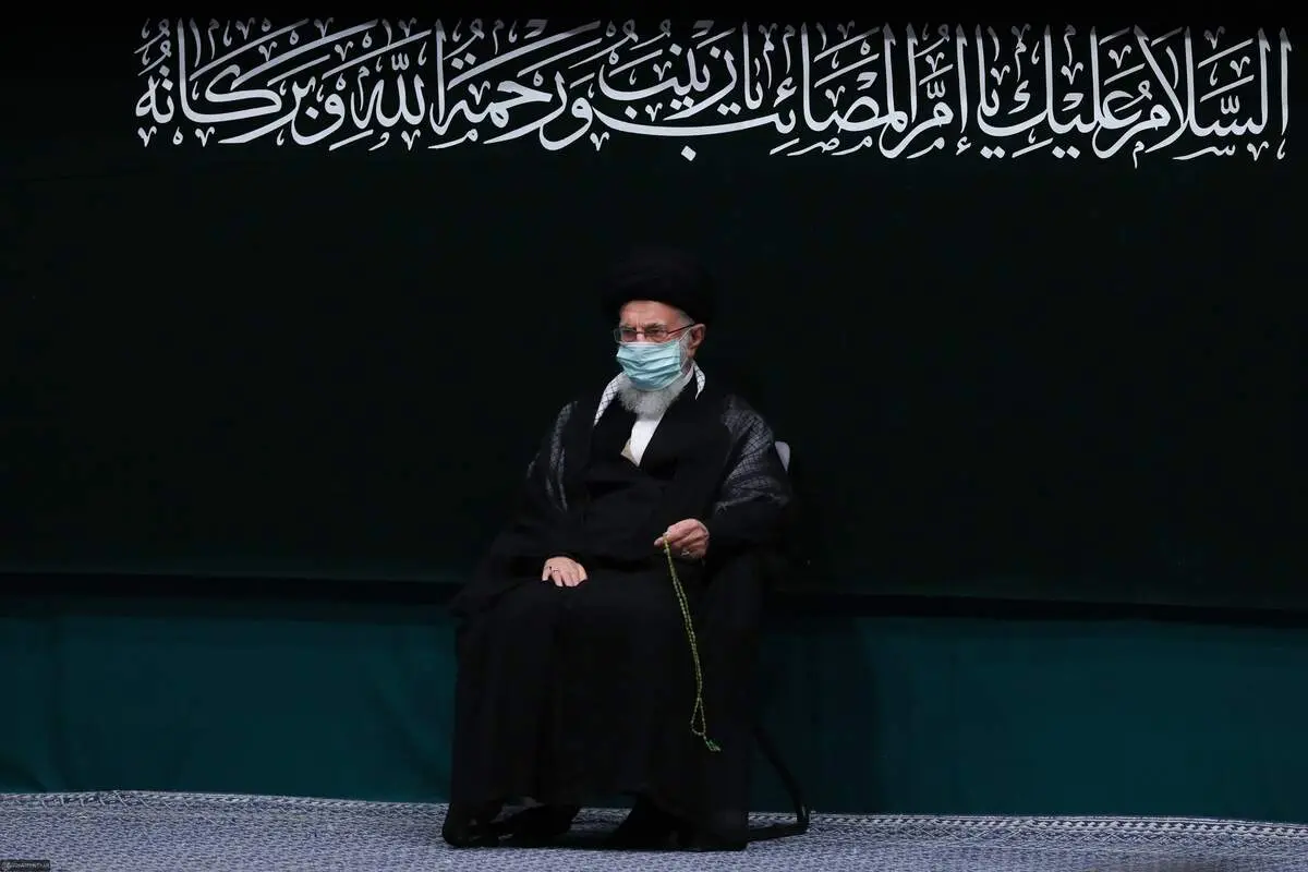 رهبر انقلاب: تواصی به حق و تواصی به صبر برای همیشه و بخصوص برای امروز ما یک دستورالعمل اساسی است