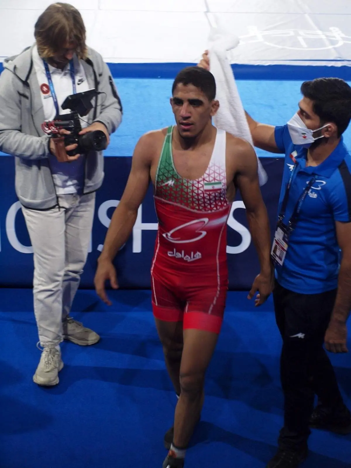 ویدیو کامل کشتی رحمان عموزاد ۸ - یون یک + فیلم