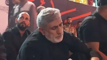 سردار قاآنی در حرم سامرا هم‌زمان با اربعین+عکس