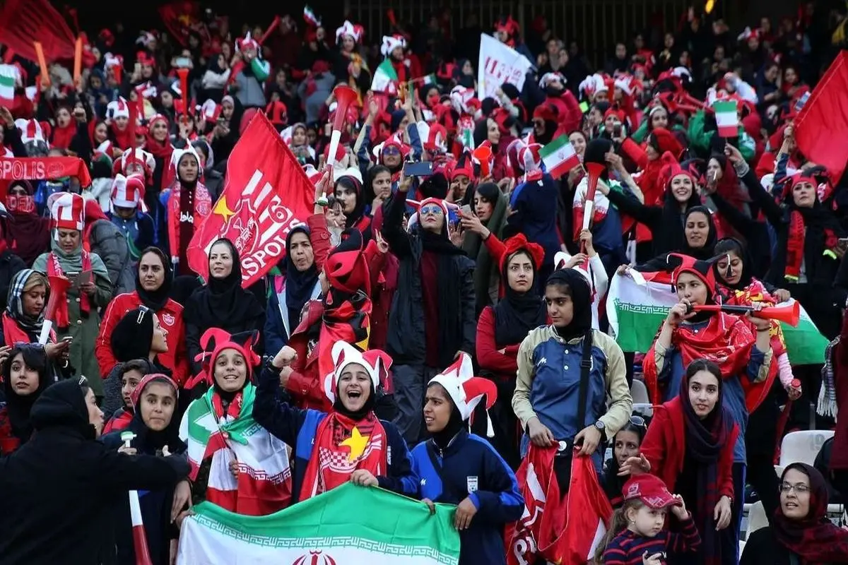 باشگاه پرسپولیس با انتشار بیانیهای به خانمهای هوادار هشدار داد