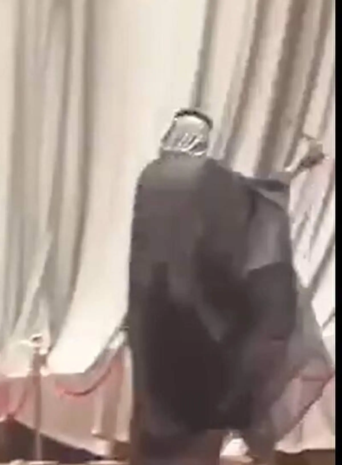رقصی عجیب‌غریب در پارلمان عراق، سوژه شد+ فیلم