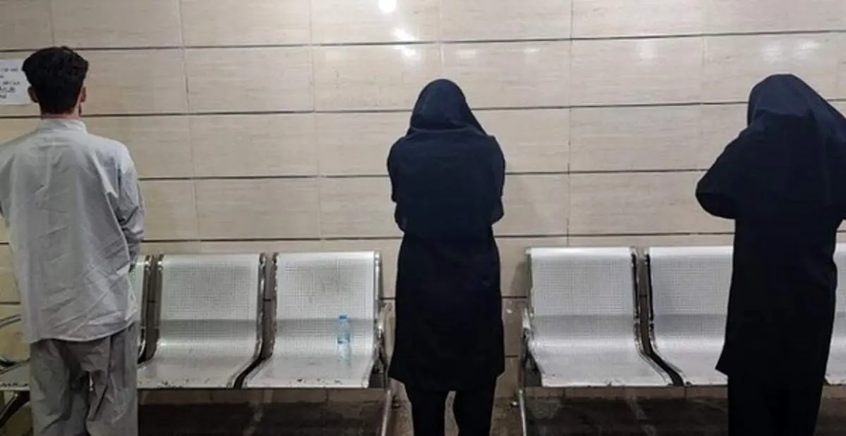 انهدام باند بزرگ قاچاق سلاح و مهمات در بندرعباس/ دستگیری یک مرد و ۲ زن توسط اطلاعات