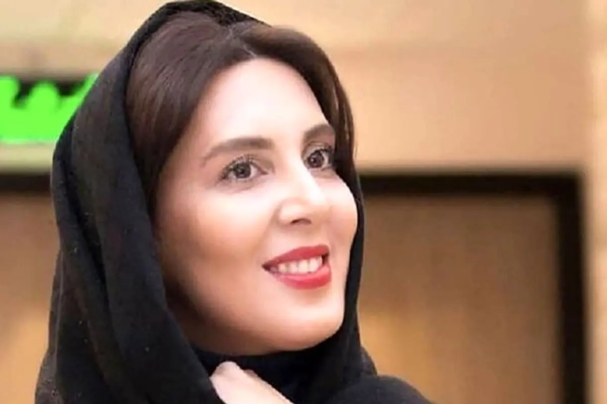 دلبری لیلا بلوکات با مینیاسکارف شیک و جذابش