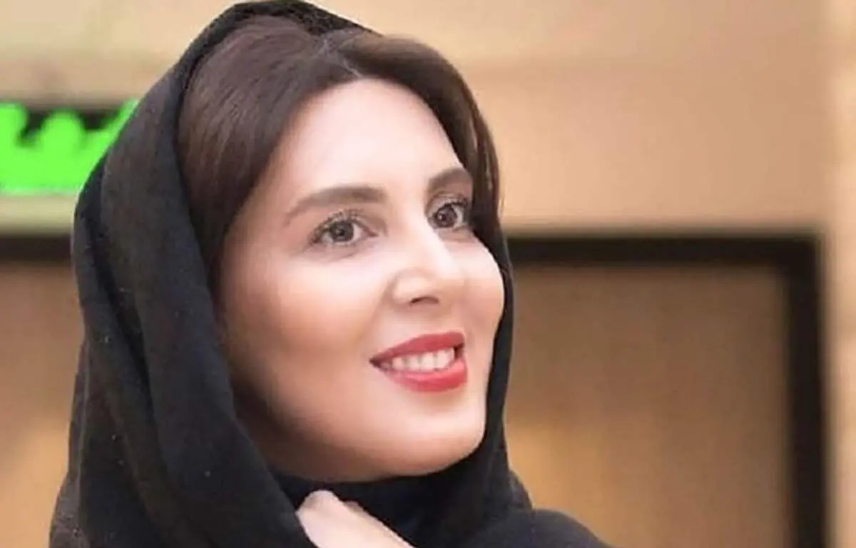 دلبری لیلا بلوکات با مینی‌اسکارف شیک و جذابش