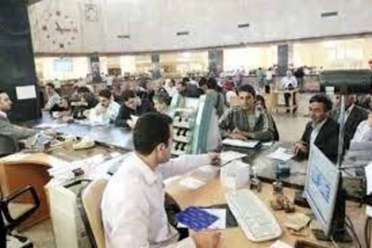 از پهلوی تا جمهوری اسلامی؛ تلاش برای کنترل طبقه وسط از طریق کارمندی دولت!+فیلم