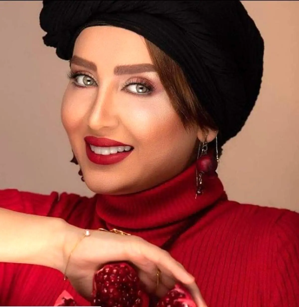 سولماز حصاری عکس عروسی اش را منتشر کرد!
