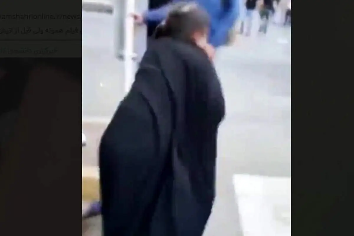 لحظه عجیب حمله به یک زن محجبه در اعتراضات روز گذشته + فیلم