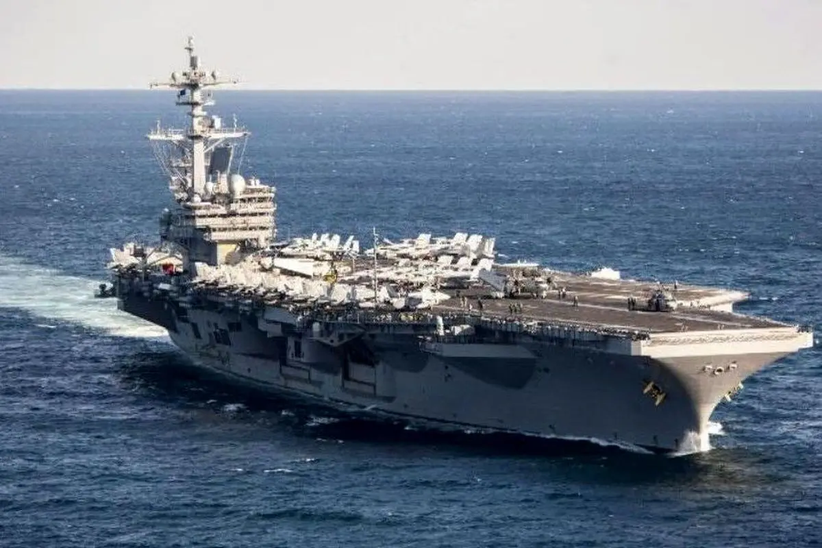 تصاویری از رویارویی قایق‌ های سپاه با کشتی‌ آمریکا + فیلم