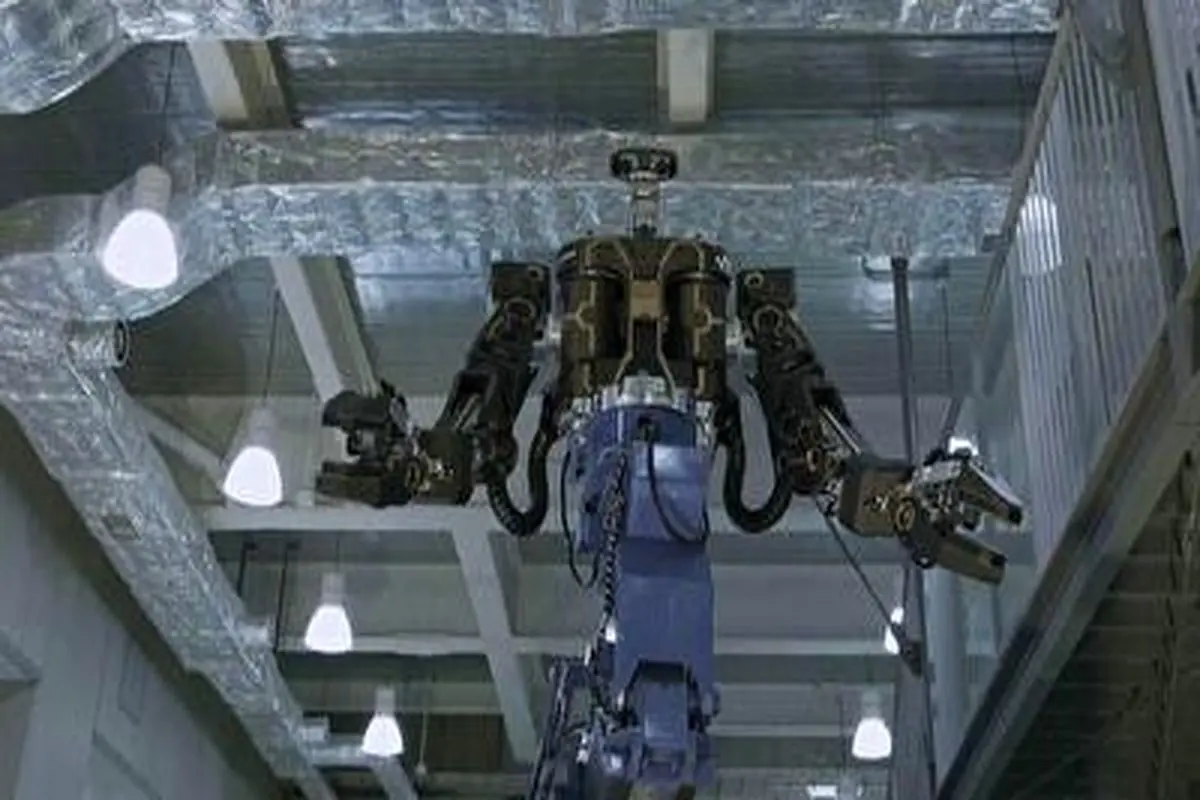 ربات غول پیکر جایگزین کارگران ساختمانی + فیلم