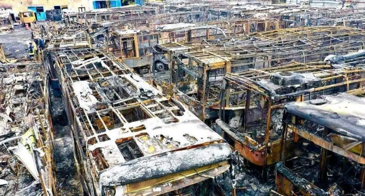 حمله روسیه به اتوبوس های شهری اوکراینی ها + تصاویر