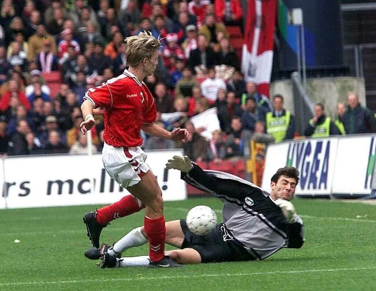 هادی طباطبایی: همسرم در استادیوم پارکن کپنهاگ عاشقم شد!