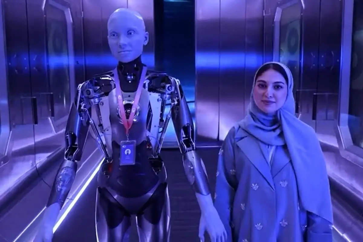 عربی حرف زدن پیشرفته‌ترین ربات انسان نمای دنیا + فیلم
