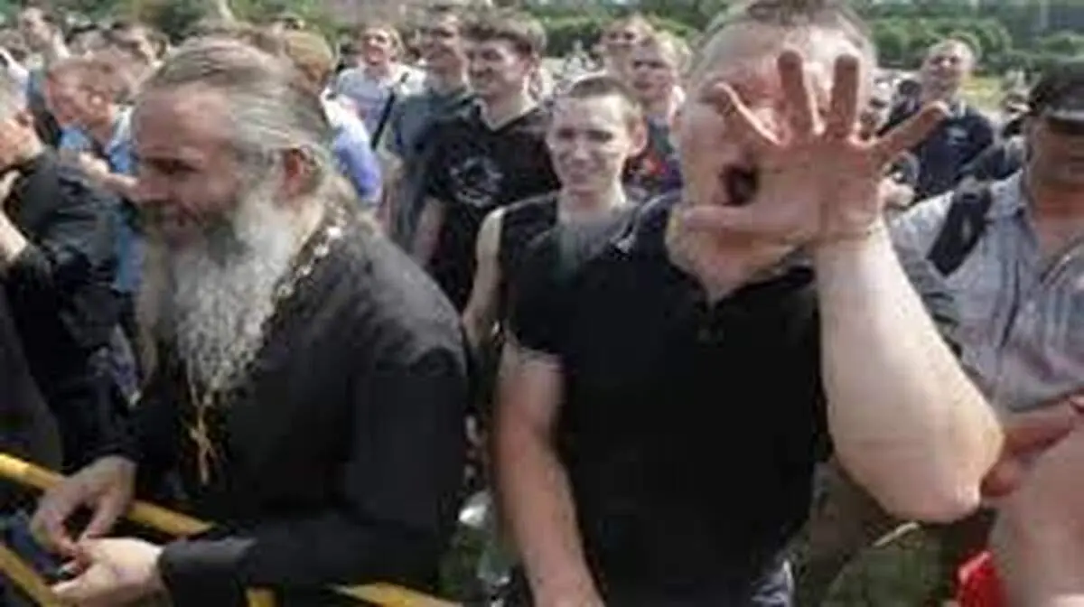 اعتراض مسلمانان آمریکا به ترویج همجنسگرایی در مدارس+فیلم