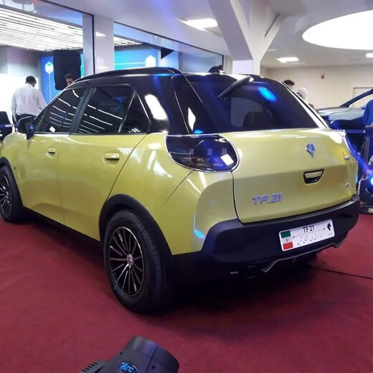 کراس‌ اور گران‌قیمت ایران خودرو رونمایی شد + تصاویر