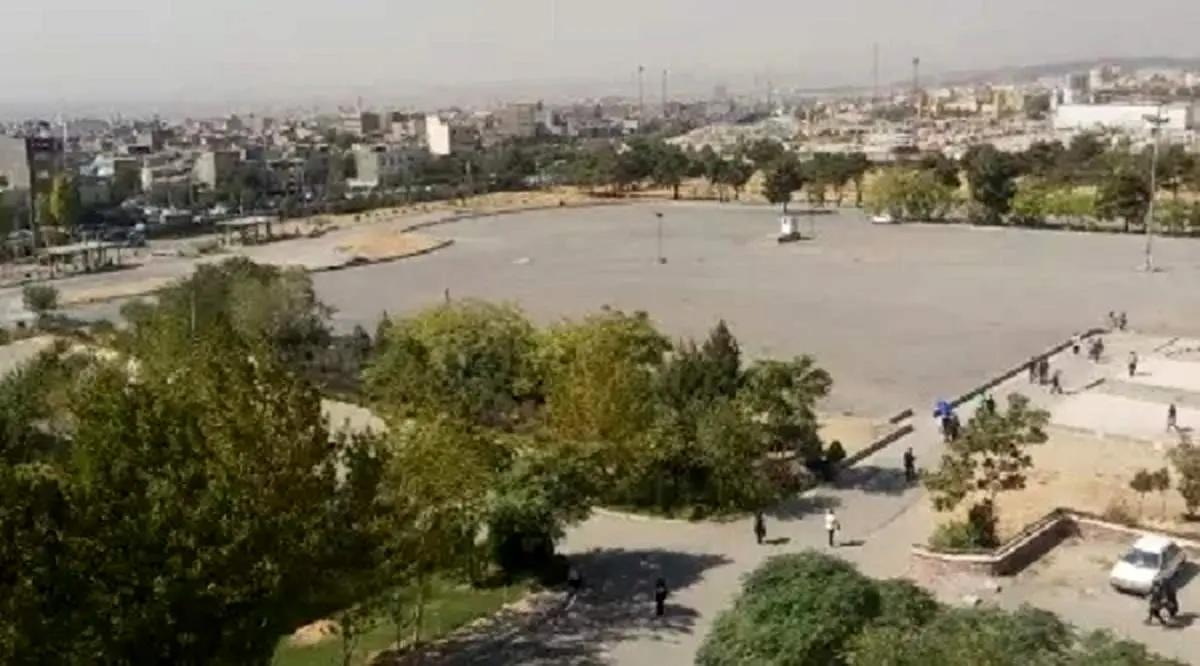 دانشگاه آزاد تهران شمال پارکینگ خودروها را تفکیک جنسیتی کرد+ عکس