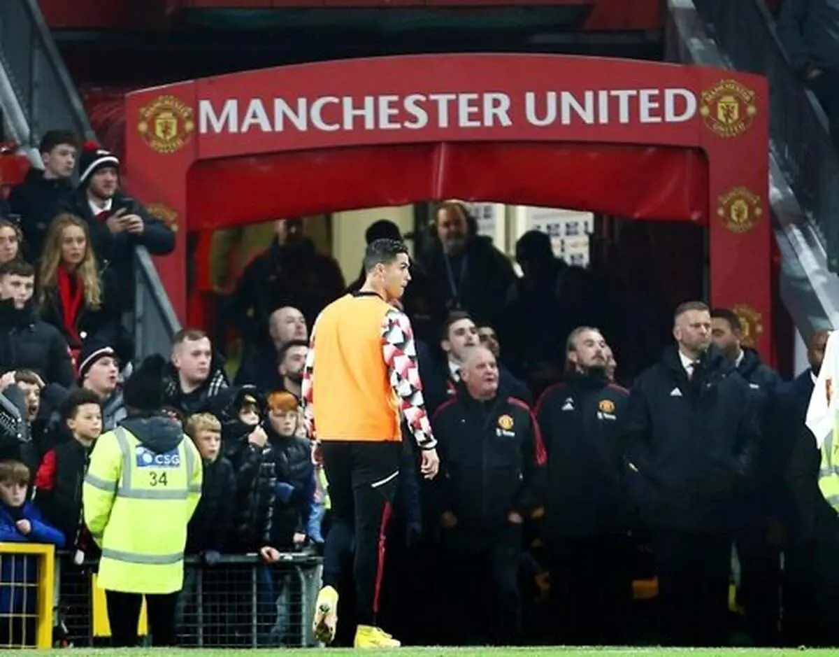 بیانیه رونالدو در واکنش به خط خوردن از لیست یونایتد