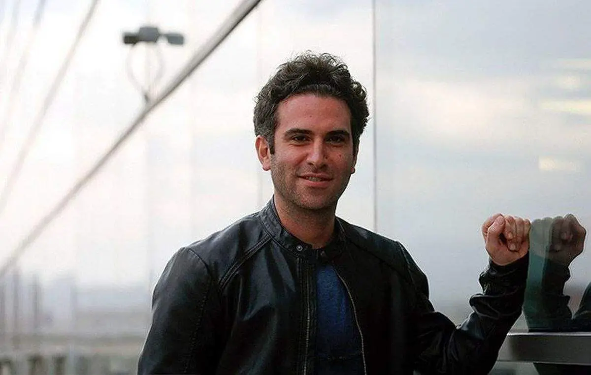 اتفاق وحشتناک برای هوتن شکیبا وسط برنامه زنده! + فیلم